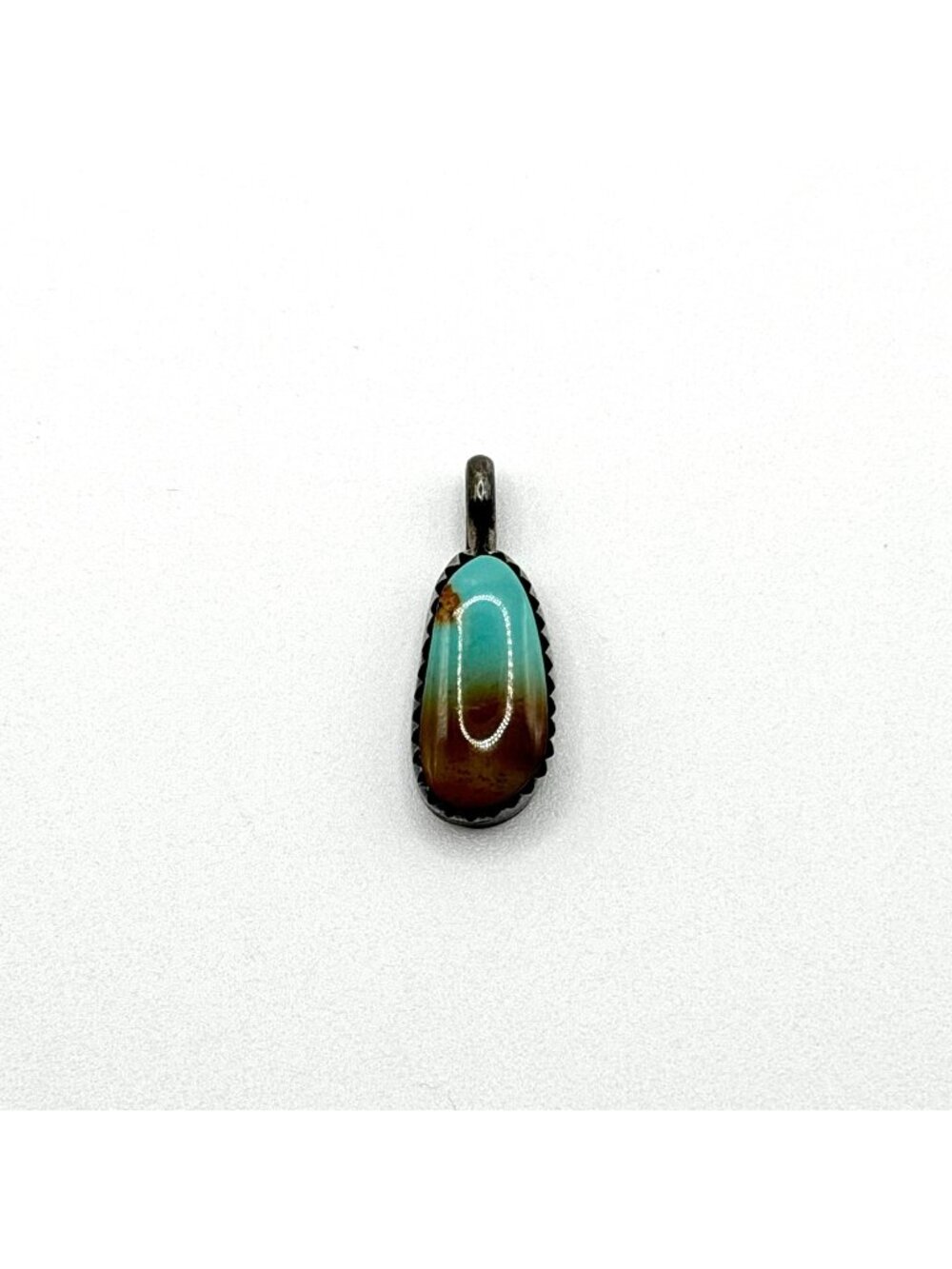 D O 925 Sterling Silver Turquoise Pendant With Brown Gradient Stone Design